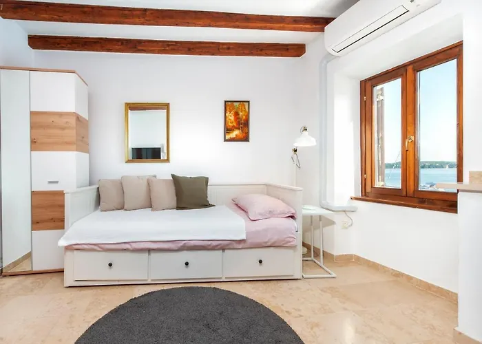 Revera Gasthuis 3*