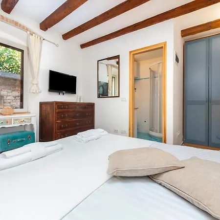 Guest house Revera Rovinj