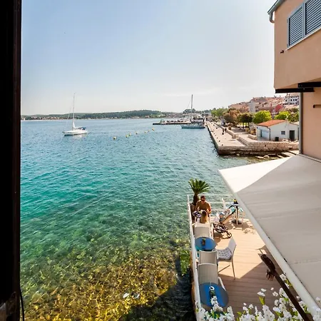 Guest house Revera 3*